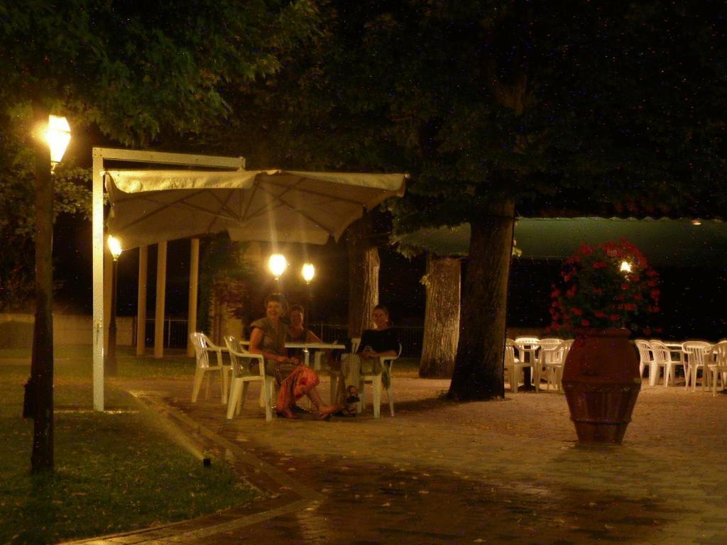 Park Hotel Fantoni Tabiano Terme Εξωτερικό φωτογραφία
