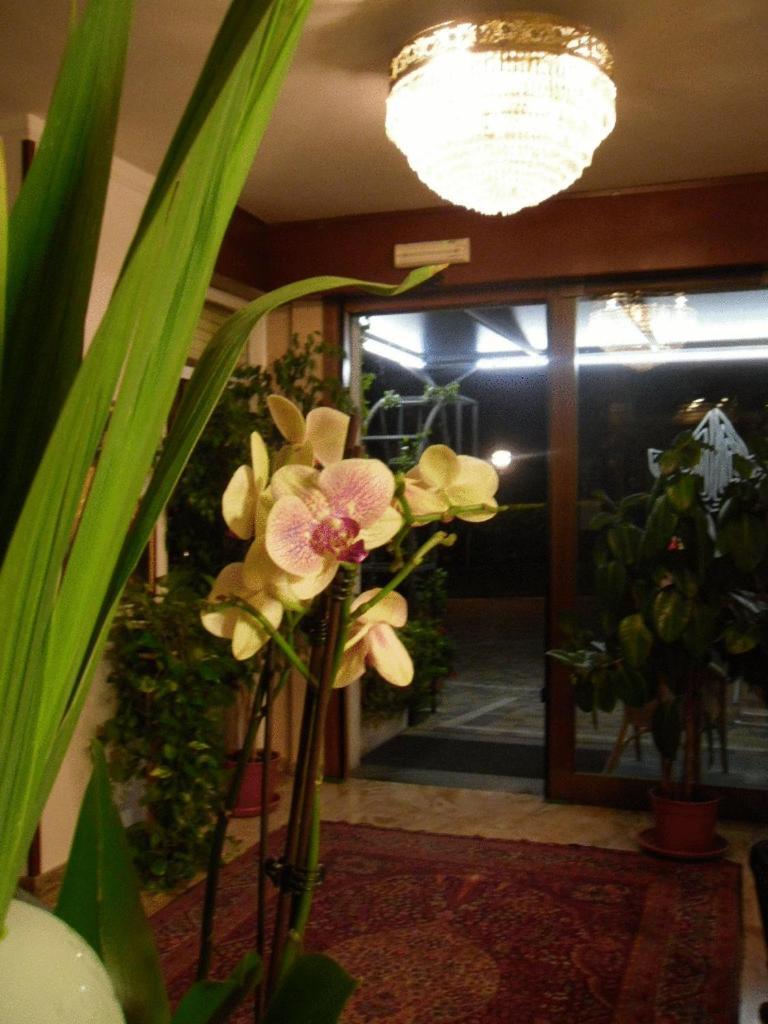 Park Hotel Fantoni Tabiano Terme Εξωτερικό φωτογραφία